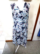 SIMPLY VERA-BLUE/MULTI-FLORAL-DOUBLE V-NECK-LINED-CHIFFON DRESS-SIZE-L-NWT-$78