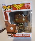 Funko Pop! Vinyl: DC Universe - Wonder Woman (Valentine Chocolate) #490 — photo 2