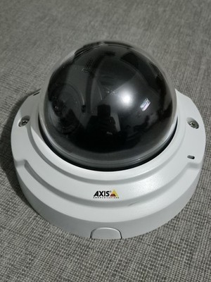Axis P3363 Dome Überwachungskamera