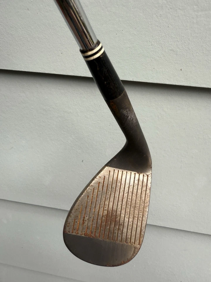 Cleveland Tour Action Reg 588 Wedge 57 Degree Golf Club Gunmetal Finish RH - Image 4 of 4