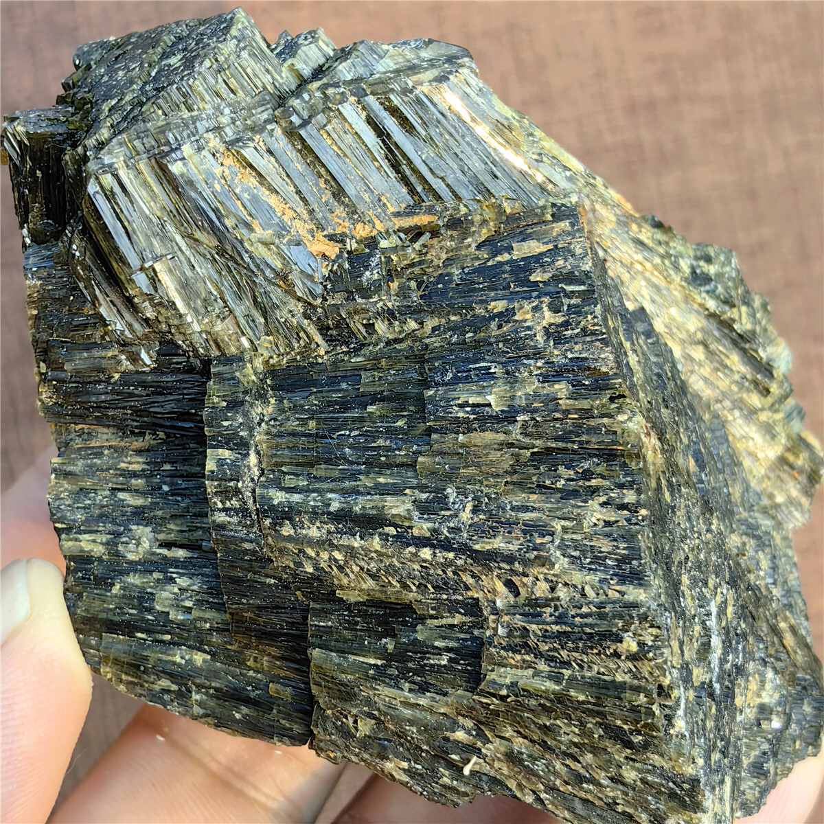 294g Natural green Tourmaline Crystal Stone Gem Original