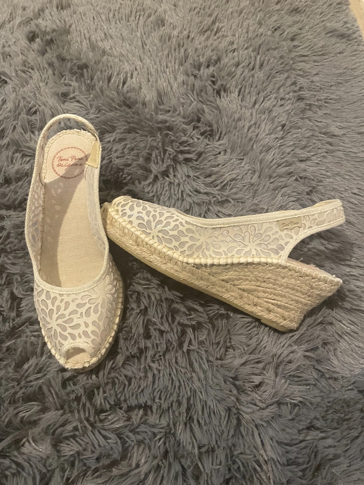 Toni Pons Origins beige peep toe espadrille wedges UK6
