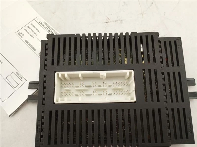 Módulo de control de lámpara de faros convertible BMW 645ci 650i E63 E64 se adapta a 04-10 Foto 3 de 4
