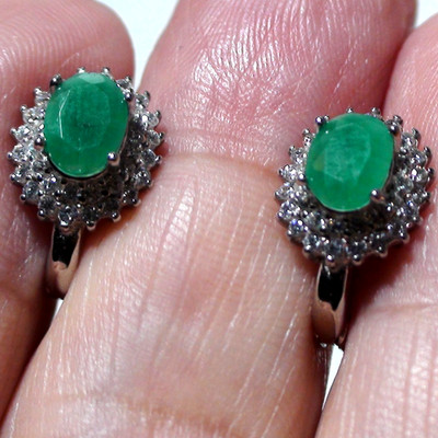WUNDERSCHÖN! 2,0 ct NATÜRLICHE KOLUMBIANISCHE UNBEHEIZTE GRÜNE SMARAGD OHRRINGE 925 S.SILBER
