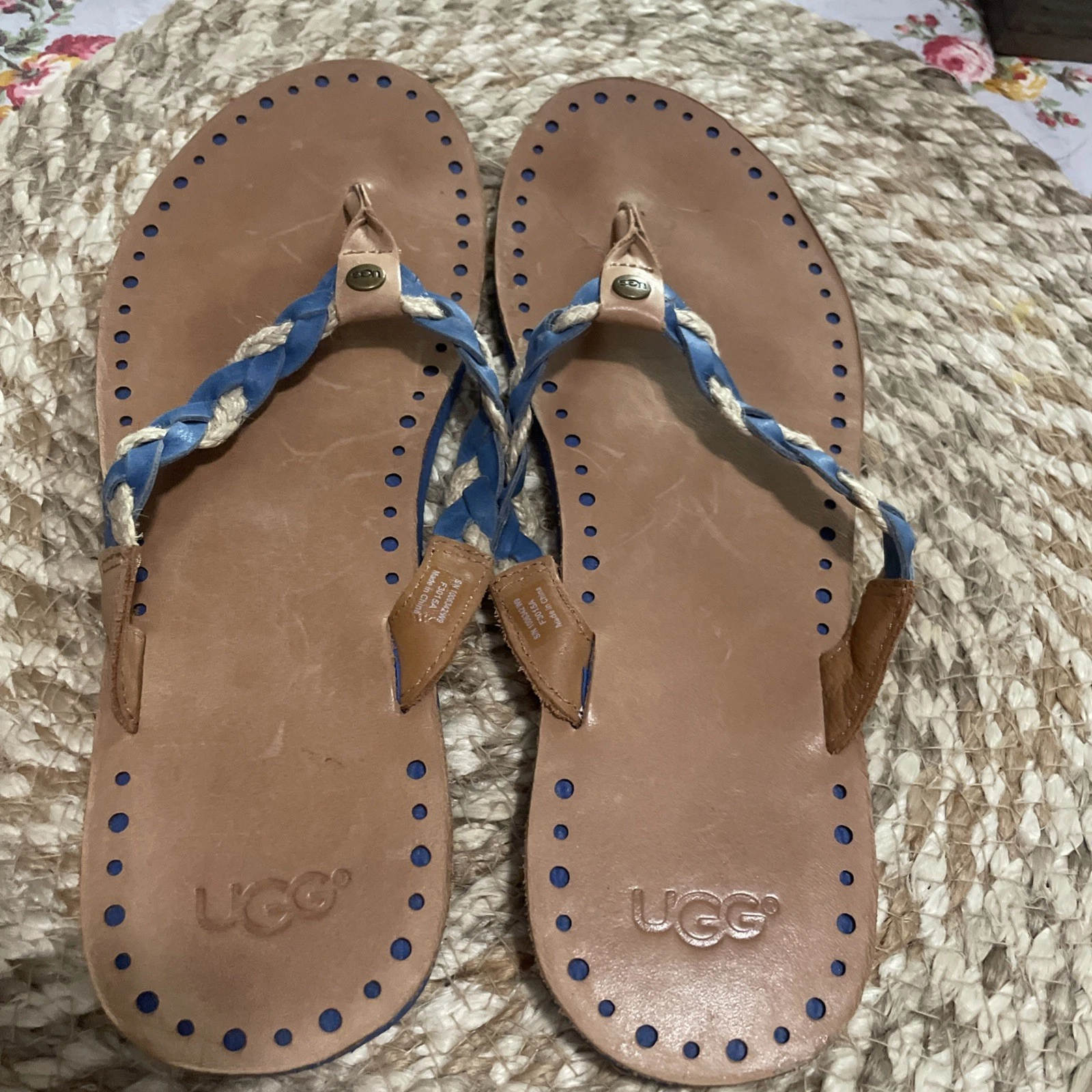 Sandali infradito infradito UGG donna pelle marrone blu corda misura 9