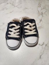 Converse Chuck Taylor All Star Baby/Toddler Low Top Lace-Up Canvas US 2