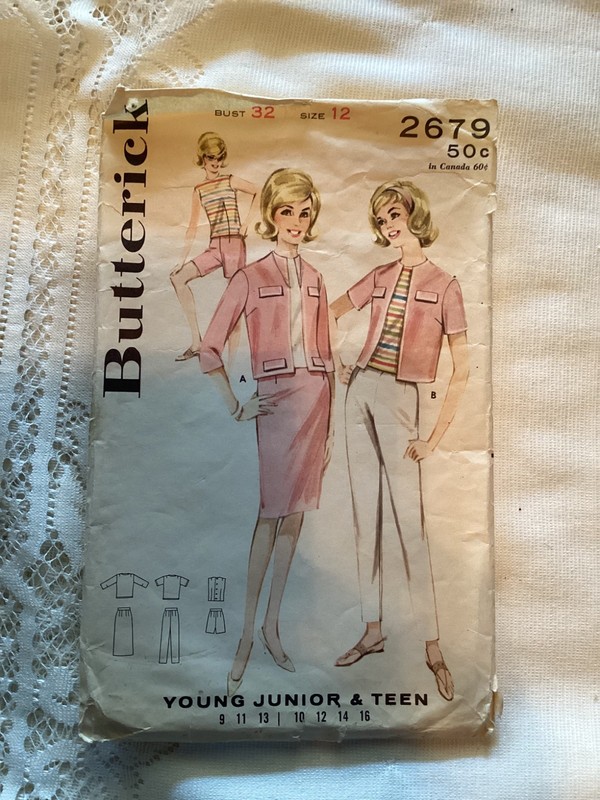 VTG BUTTERICK 2679 WOMENS SKIRT, PANTS, TOP & JACKET SZ 12 CUT