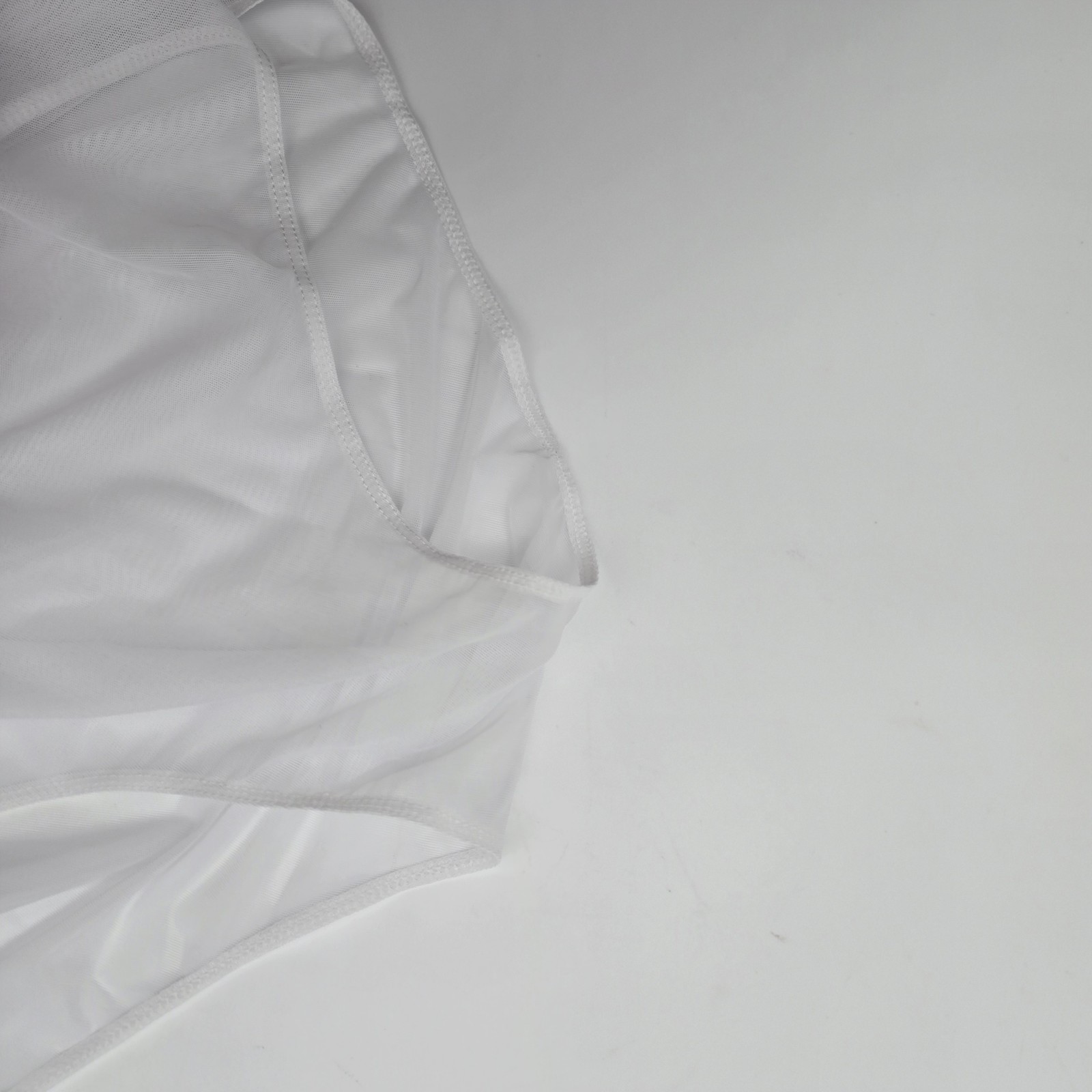 Chubbies Swim Trunks Mens Medium 5.5 Inch Blue Neon Lights Shorts Mesh Brief 