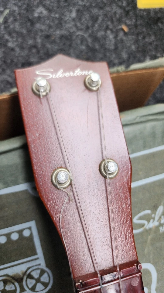 Late 1950's Silvertone Ukulele RARE W/Orig Box - Image 3 of 4