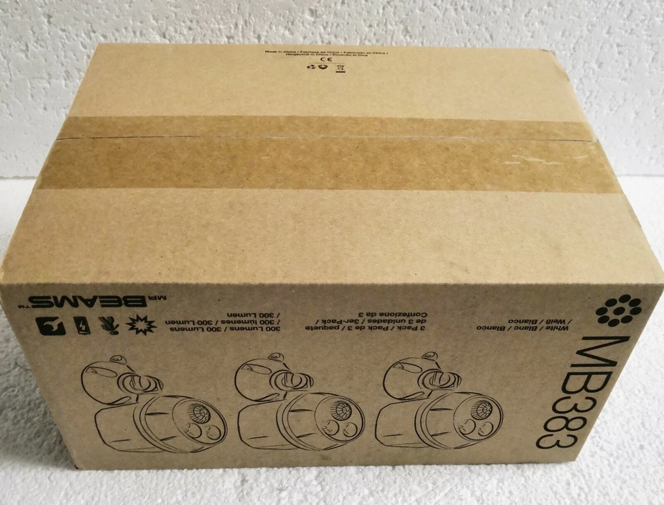 Mr. Beams Motion-Activated Wireless LED Spotlight- 3-Pack 300 Lumens White - Image 3 of 4