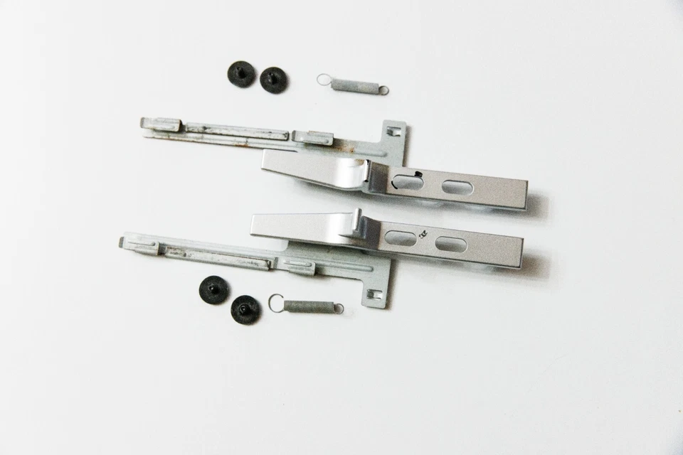 VTG Alienware Area 51 Desktop PC Case Side Panel Latches - Image 2 of 4