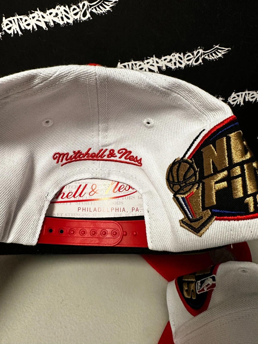 1998 NBA Finals Snapback Hat
