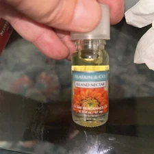 Bath & Body Works White Barn Candle Slatkin Co Home Fragrance Oil Island Nectar