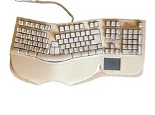 Vintage PC Concepts SK-6000 Keyboard w/ Integrated Trackpad & mi Mouse PS/2