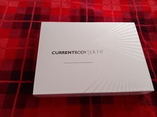 CurrentBody Skin LED Light Therapy Face Mask Red Light . new unopened series 1