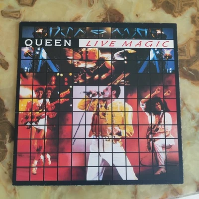 Vinyle 33 tours Queen live magic - Photo 1/4