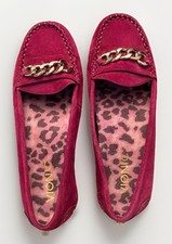 Vionic Chill Mesa Sz 5 Purple PinkSuede Leather Gold Chain Slip On Loafer Flats