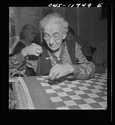 Lititz Pennsylvania Moravian Sewing Circle Quiltmaker 1942 Woman Sewing