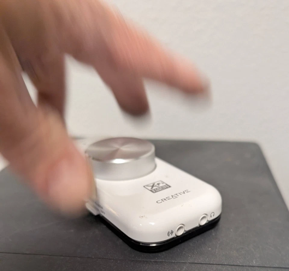 Módulo Creative X-Fi para PC y Mac Xtreme Fidelity Tarjeta de Sonido USB SB0720 XMOD Foto 4 de 4