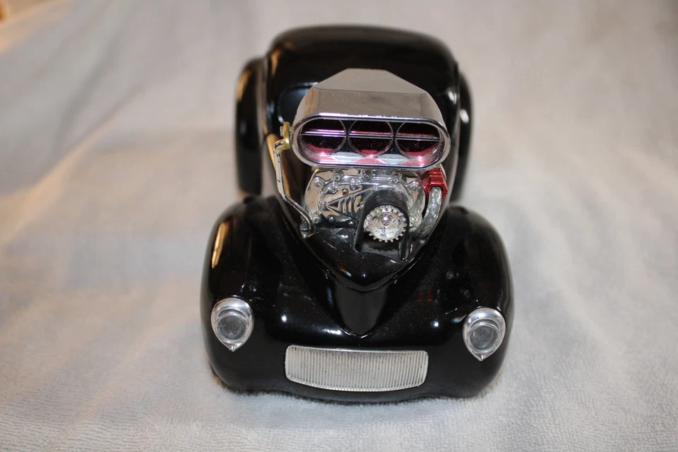 MUSCLE MACHINES WILLYS COUPE DIE CAST MODEL in black FREE SHIPPING - Image 4 of 4