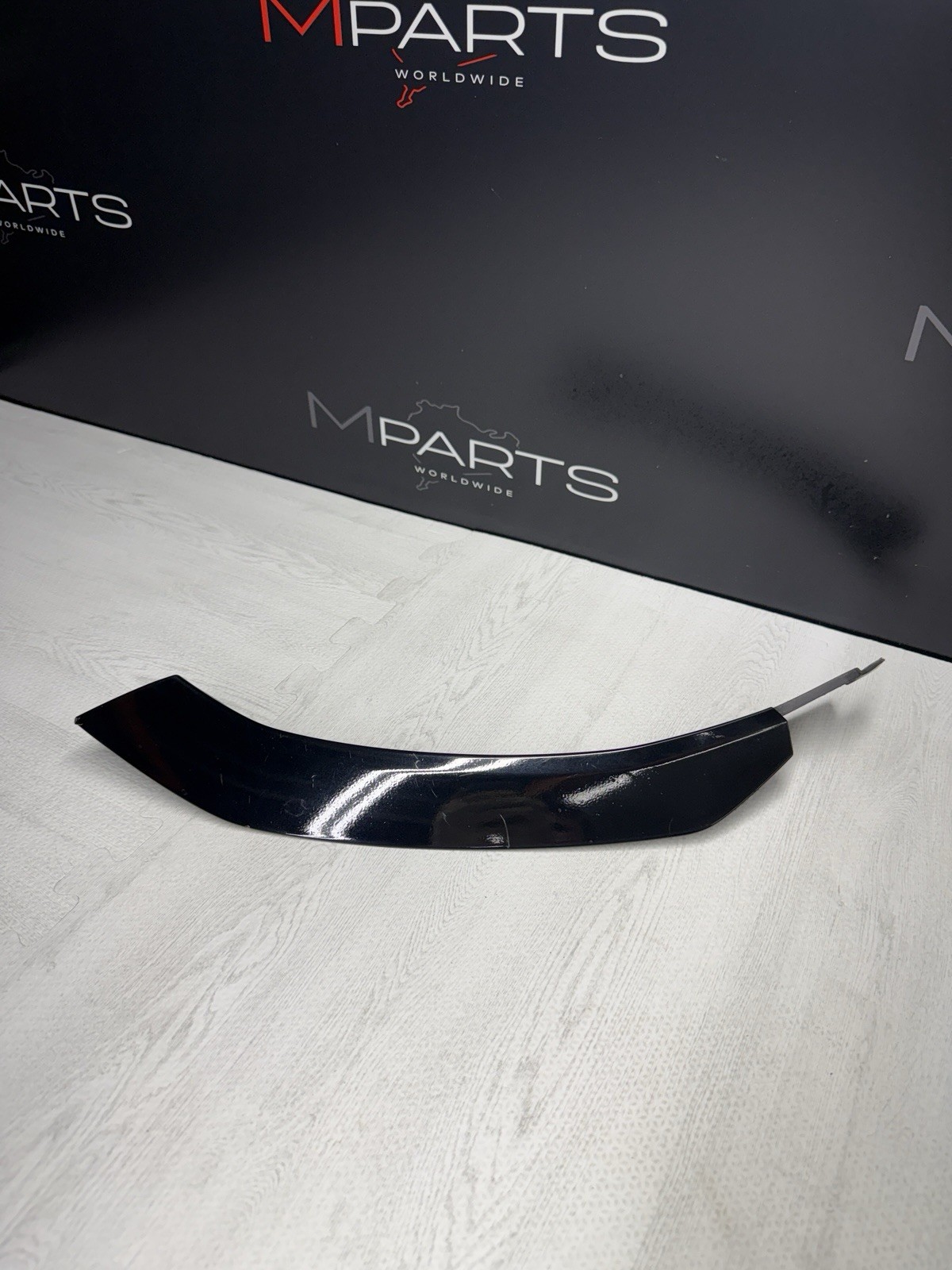 2019-2025 LAMBORGHINI URUS REAR LEFT WHEEL ARCH PANEL COVER OEM 4ML854819