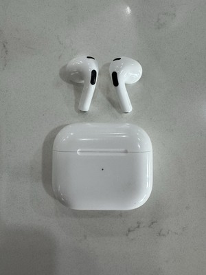 Apple AirPods Gen Complete Headphones Wireless Earbuds A2564 Charging  Case
