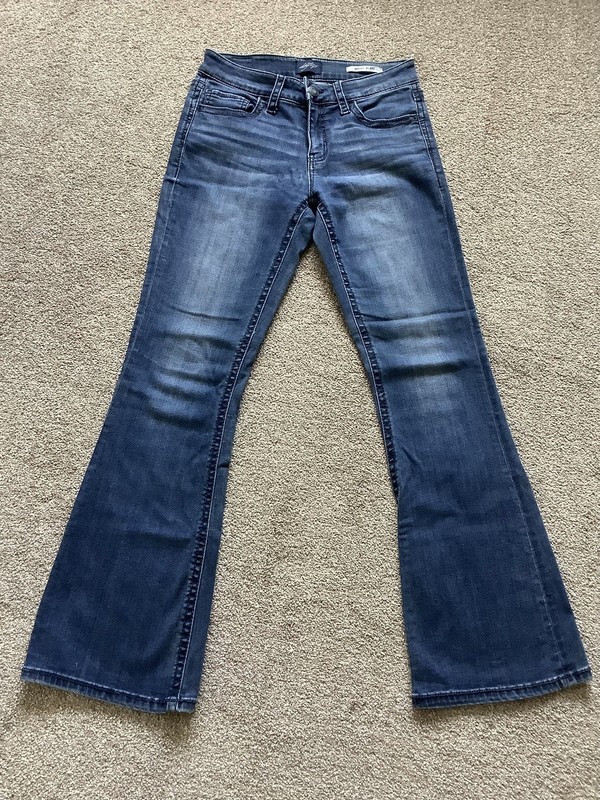 Daytrip Virgo-Flare Jeans Women's 27R  Blue Stretch Buckle