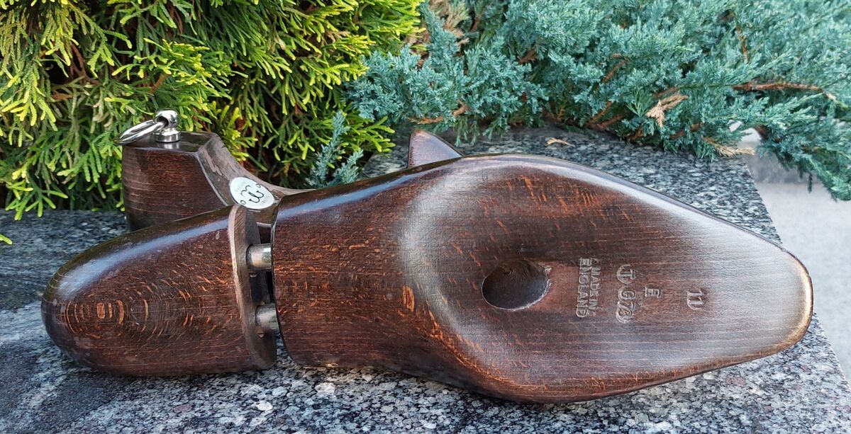 Gaziano & Girling custom wooden shoe tree . Last TG 73 Gaziano & Girling custom wooden shoe tree . Last TG 73