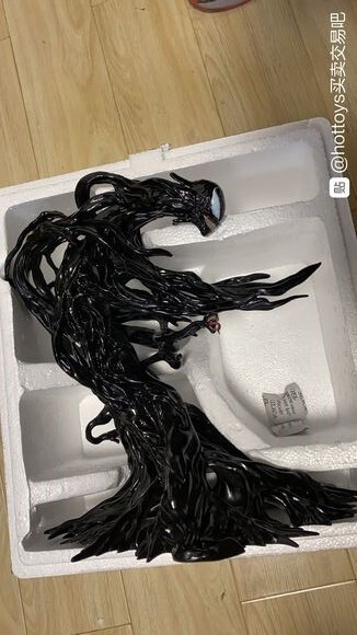 Toys Era Venom 1/6 The Parasitic Tom Hardy Luxury Edition Toys Era Venom 1/6 The Parasitic Tom Hardy Luxury Edition