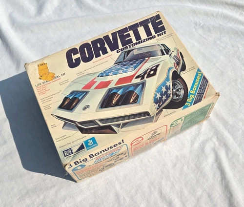 MPC - 1972 Corvette - 1/20 Scale kit