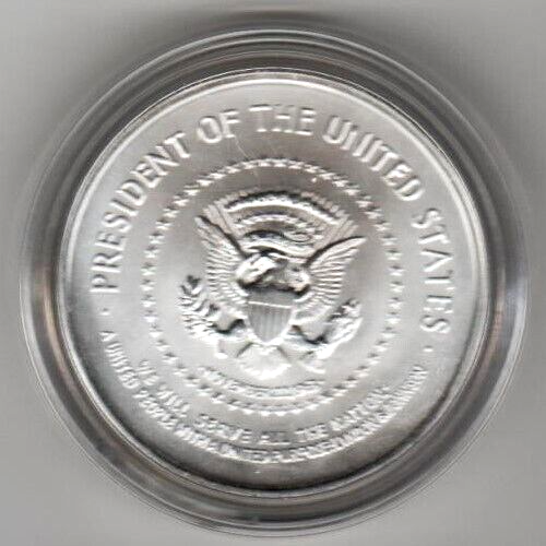 2015 Lyndon Johnson 999 SILVER Chronicles Uncirculated Medal COIN LBJ UniteS ASE - Picture 9 of 9