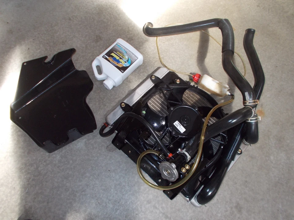 Polaris Sportsman 800 2014 bobina radiador ventilador cubierta tapa motor tanque botella de captura Foto 2 de 3