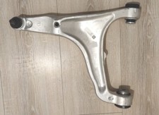 Braccio trasversale sinistro inferiore Maserati Levante 670213730