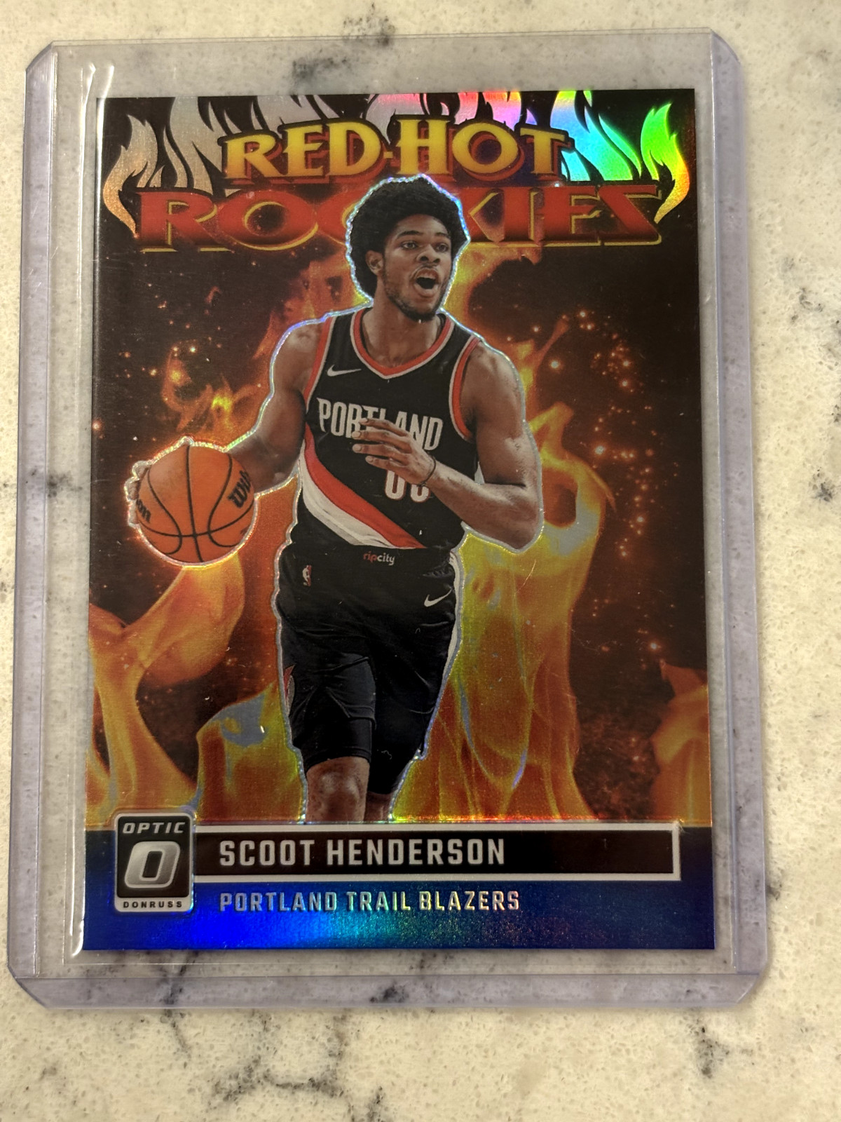 2023-24 Panini Donruss Optic - Red Hot Rookies Scoot Henderson #9 Blue Prizm /49