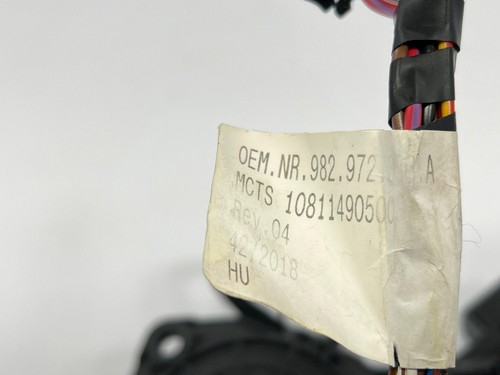 LEFT SUN ROOF LIFT MOTOR W/ WIRING OEM 98100093202 PORSCHE 718 BOXSTER 2017-2024 - Picture 8 of 9