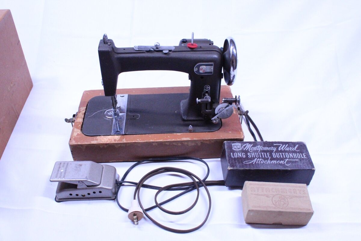 Vintage Montgomery Ward Sewing Machine Model E With Case Vintage Montgomery Ward Sewing Machine Model E With Case
