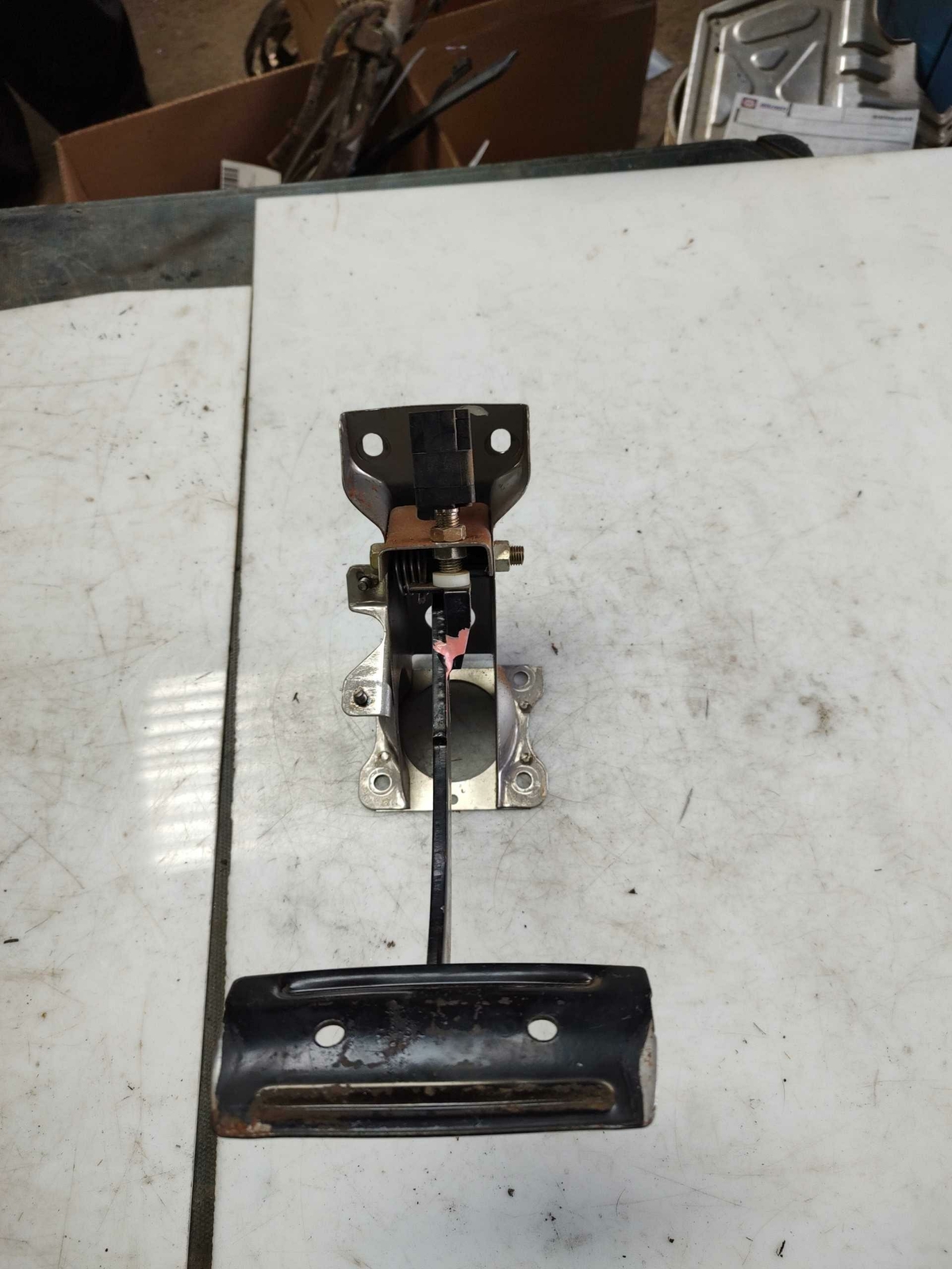 Picture 1 of 3