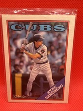 1988 O-Pee-Chee Ryne Sandberg #10 Chicago Cubs