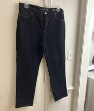 Gloria Vanderbilt Women  s Straight Dark Wash Blue Denim Jeans 5-Pocket Logo