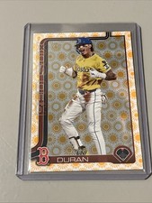 2025 Topps Series 2 Jarren Duran #587 Sun Pattern Parallel Red Sox