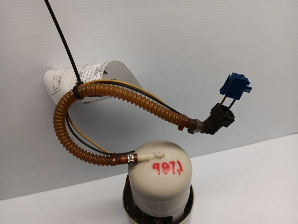 Bomba de combustible Porsche 911 997 Boxster Cayman 987 2005-2008 99762013100 OEM Foto 4 de 4