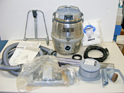 Nilfisk GM 80 Vacuum Cleaner GMPJ115
