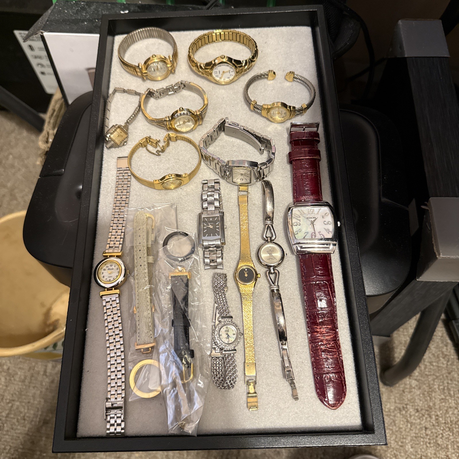 watches lot vintage of bulk ladies - vintagewatches.pk