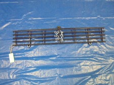 Calandre Peugeot 104