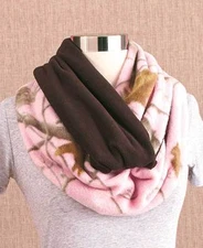 Realtree Camouflage Fuzzy Fleece Pink Brown Camo Infinity Loop Scarf Women WARM!