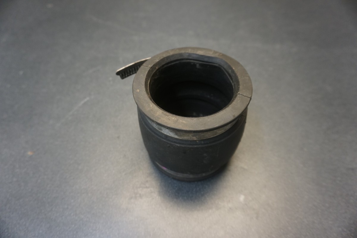 2004-2010 Yamaha OEM Exhaust Joint Pipe 3 FX Cruiser HO 2004-2010 Yamaha OEM Exhaust Joint Pipe 3 FX Cruiser HO