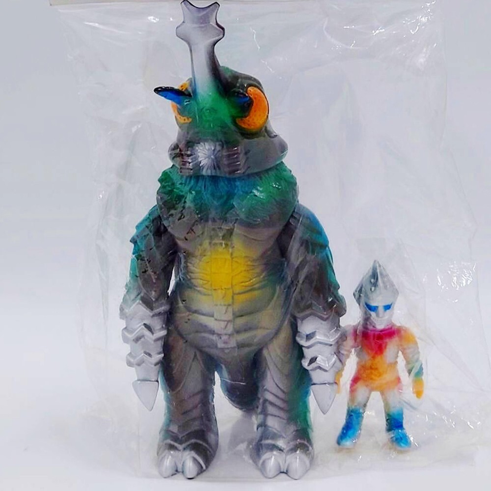 Rare Marusan Megalon & Mini Jet Jaguar Soft Vinyl Figure
