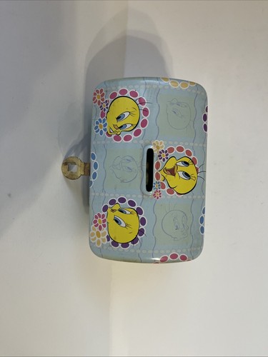 Moneda de colección 2001 Looney Tunes Tin Box Company 5"x3"x 3" - Imagen 3 de 8