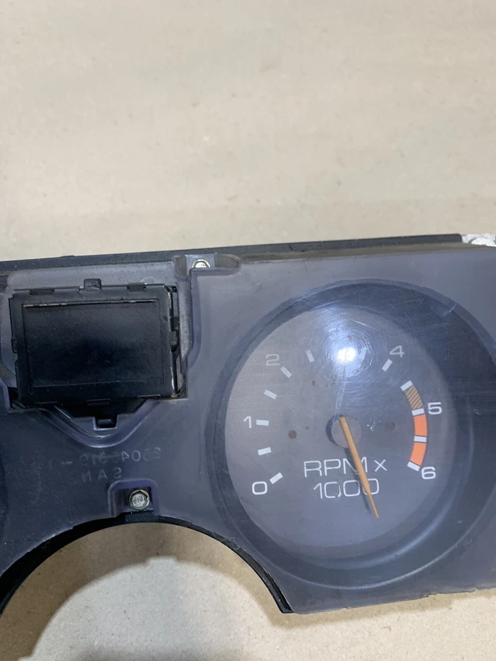 1982 1985 1988 Firebird Trans Am Instrument Gauge Cluster Velocímetro TACÓMETRO Foto 3 de 4