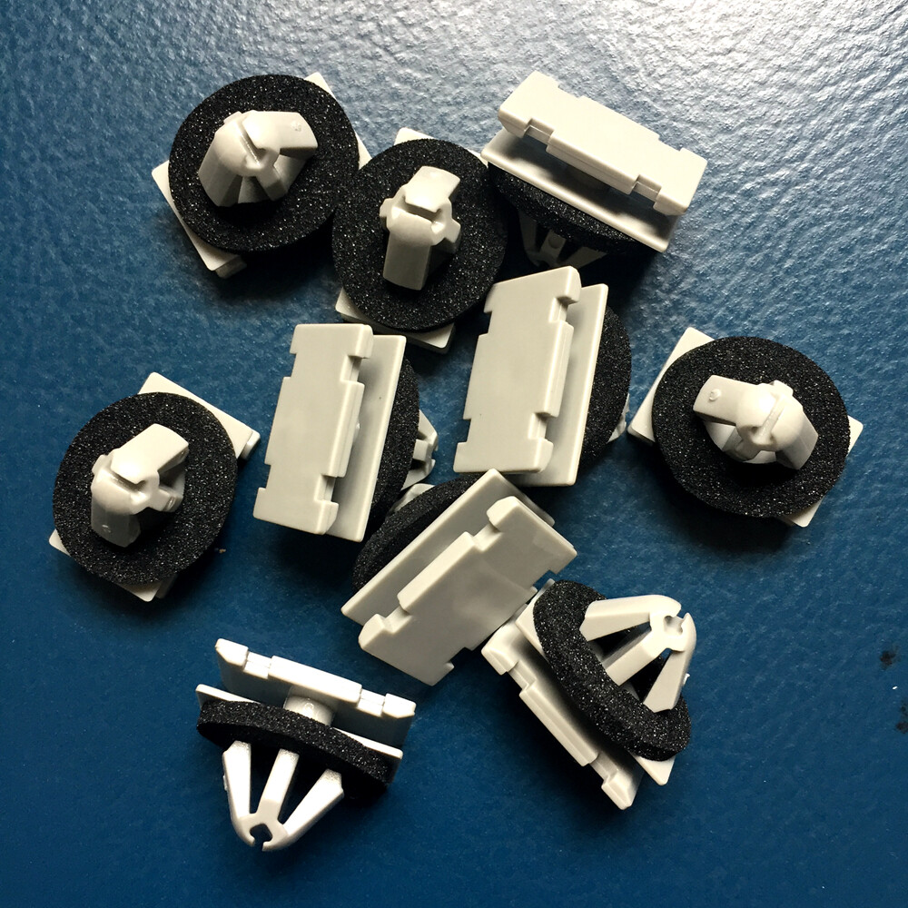 20pcs Rocker Molding Clip Fastener Rivets for Chevy Chrysler Jeep Grand